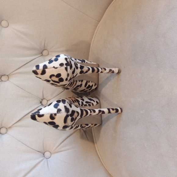 NEW Steve Madden Platform Fur Animal Print  Pumps - Picture 3 of 8